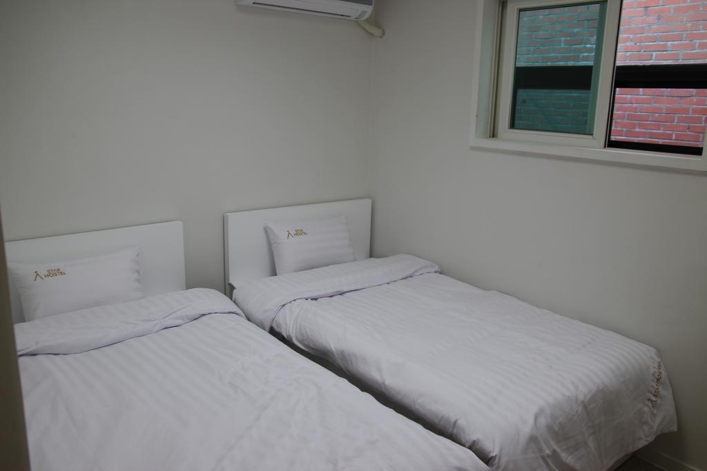 Starhostel Dongdaemun Suite Seoul Bilik gambar